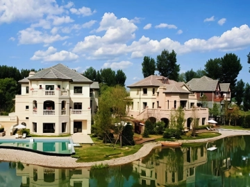 Blue Shore Fine Villa