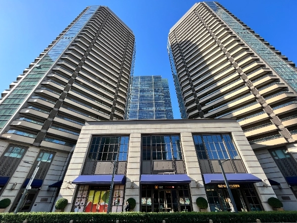 China World Apartments(2)