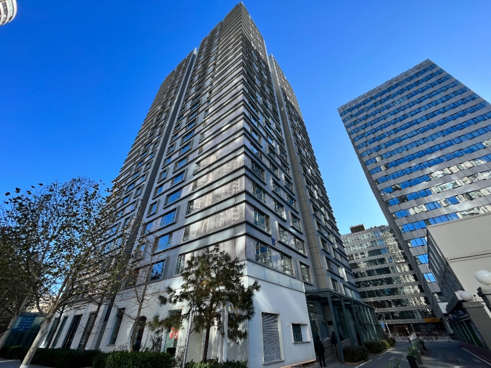 Elion Plaza