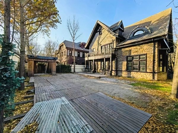 McAllen Courtyard Villa(2)