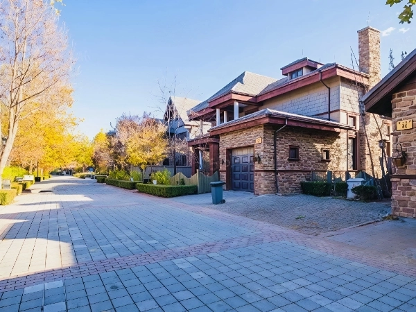 McAllen Courtyard Villa(9)