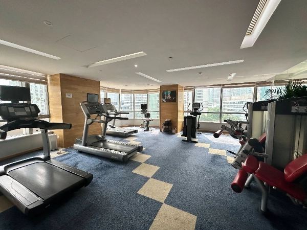 Millennium Residences(7)