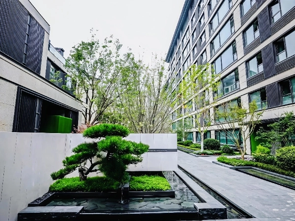 Poetry Courtyard II West(8)