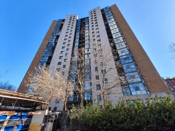 Upper East Side East Garden