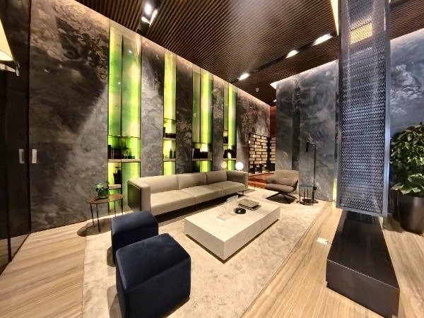 Visionary Palace(4)