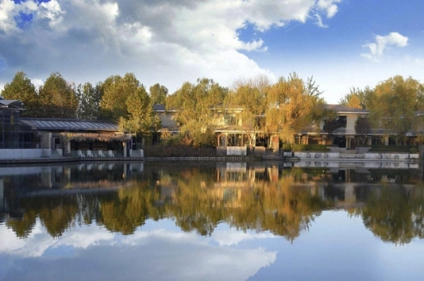 Warm Spring House(2)