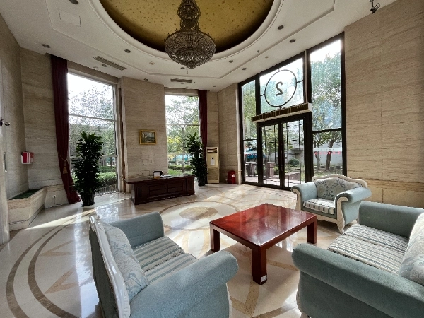 Yi He Int'l Center Apt(2)