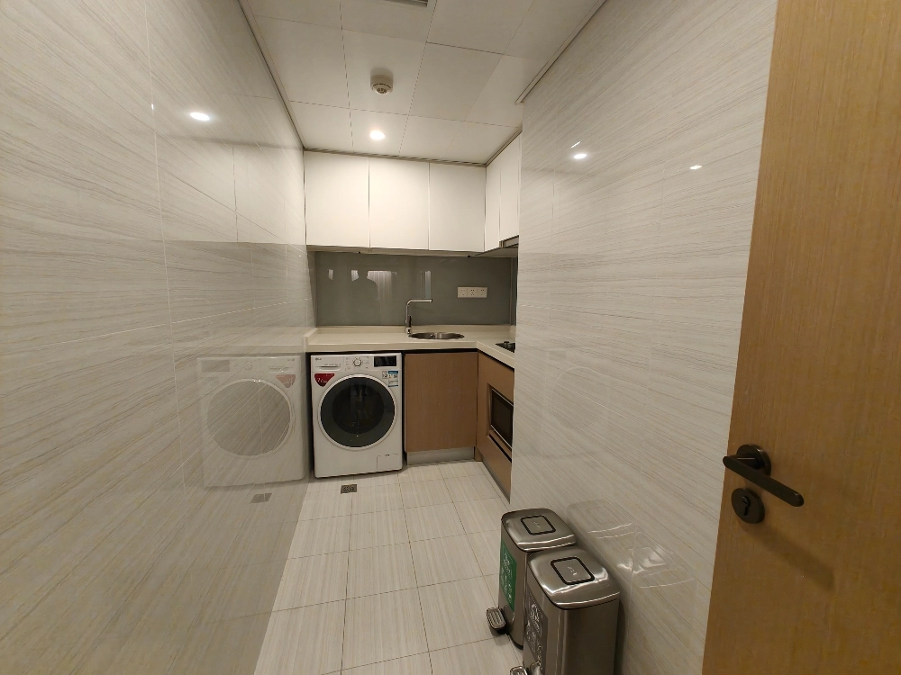 Brandnew Pacific Heights 1-bdr Unit Oriental Plaza(2)