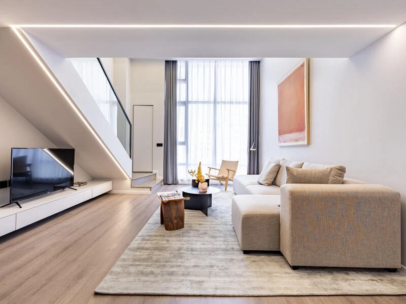 Rm 1002 Bld D Chateau De Luze Apt