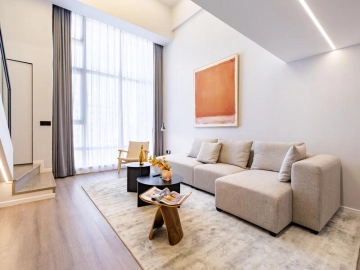 Rm 1002 Bld D Chateau De Luze Apt(2)