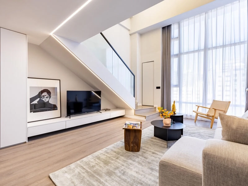 Rm 1002 Bld D Chateau De Luze Apt(3)