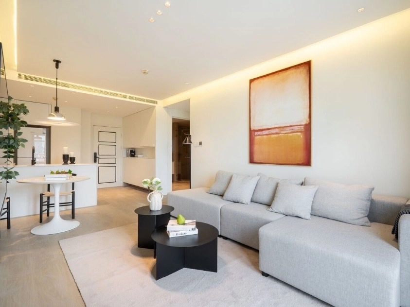 Rm 1006 Unit C Regent Land(3)