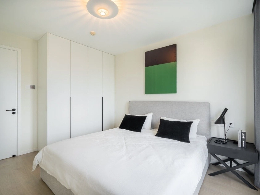 Rm 1006 Unit C Regent Land(9)