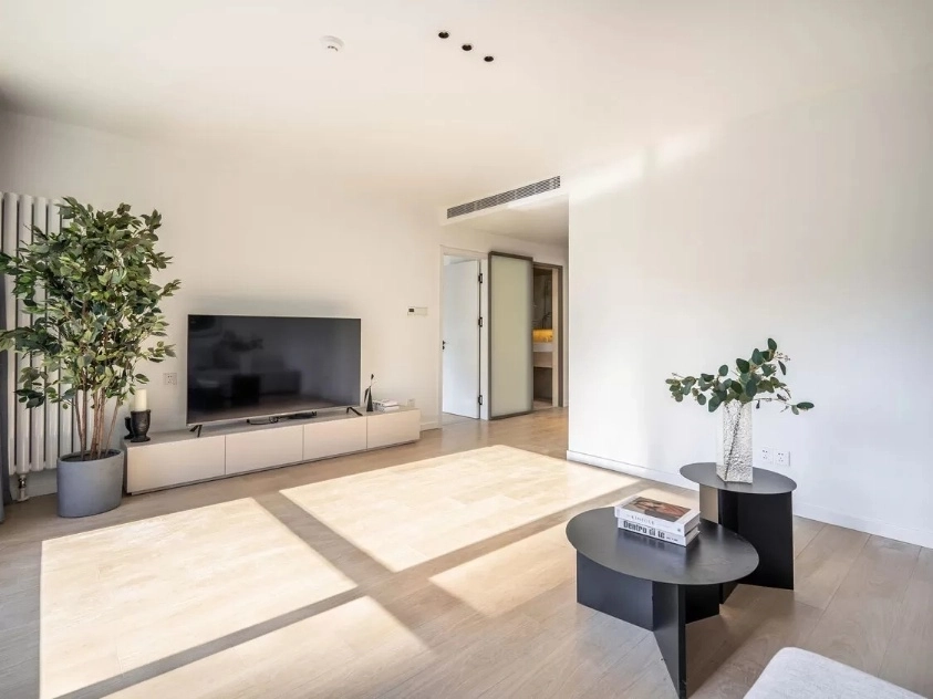 Rm 1102 No 5 Wanda Plaza Apartment(4)