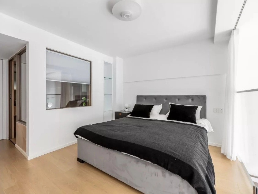 Rm 1125 Bld D Chateau De Luze Apt(9)