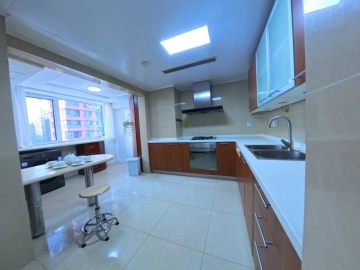 Rm 11B Unit 2 Bld A Gemdale Int’l Garden(4)