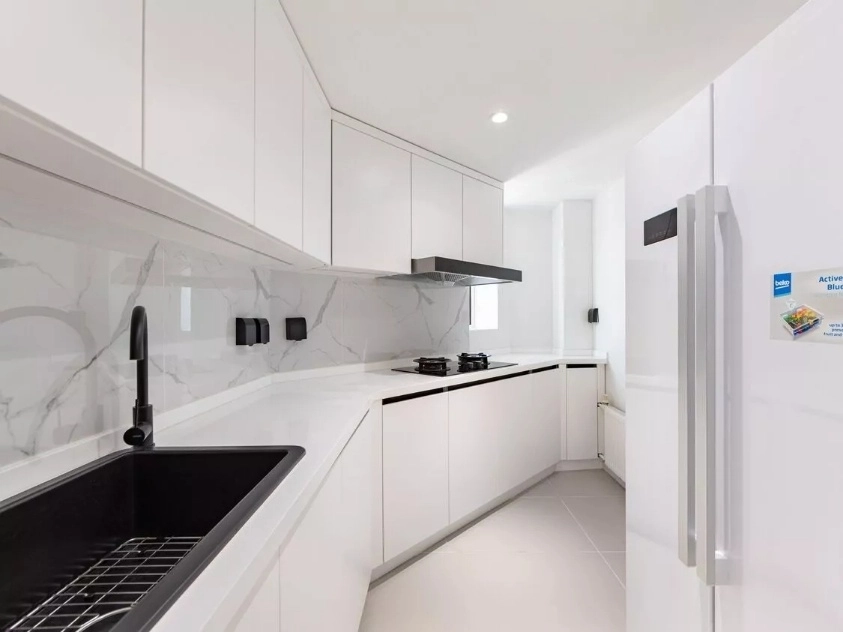 Rm 11H No 1 New York Tower(5)