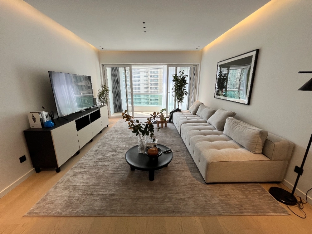 Rm 1201 No 4 Central Park