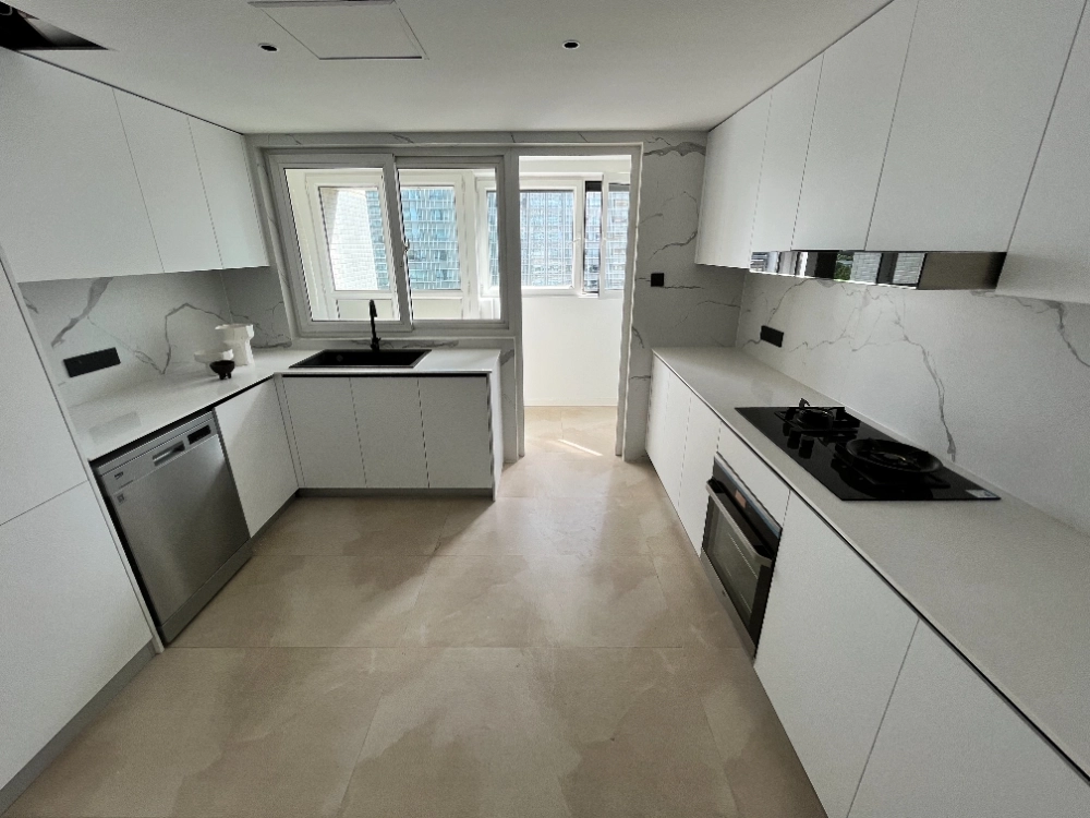 Rm 1201 No 4 Central Park(4)