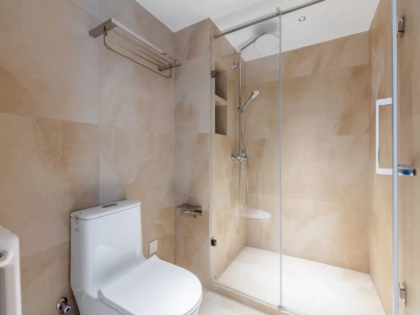 Rm 1211 Unit 1 No 22 Swan Bay North(12)