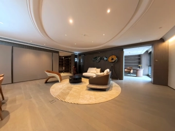 Rm 1212 Lee Garden(2)