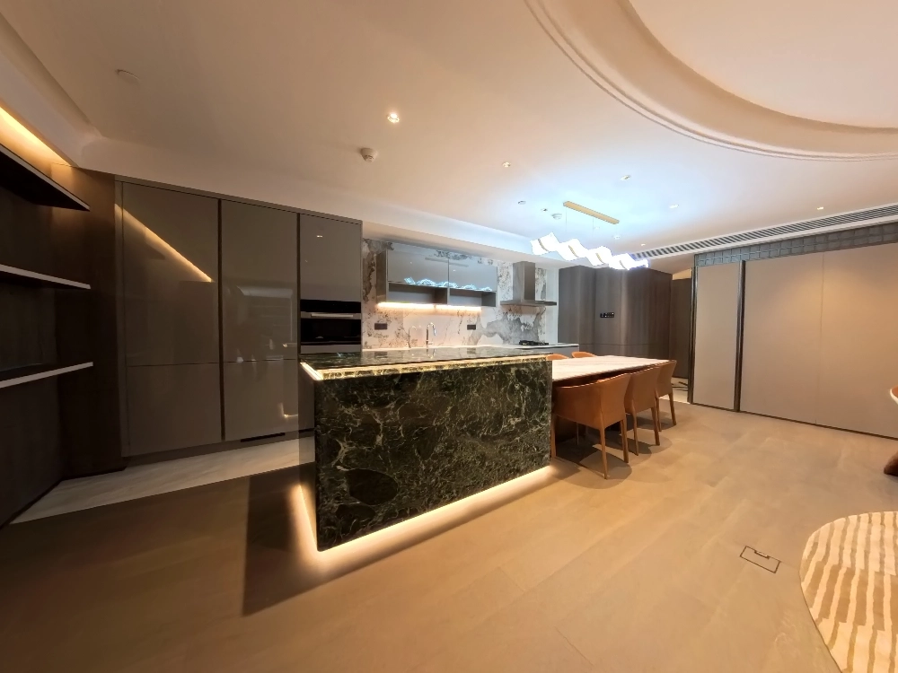 Rm 1212 Lee Garden(5)