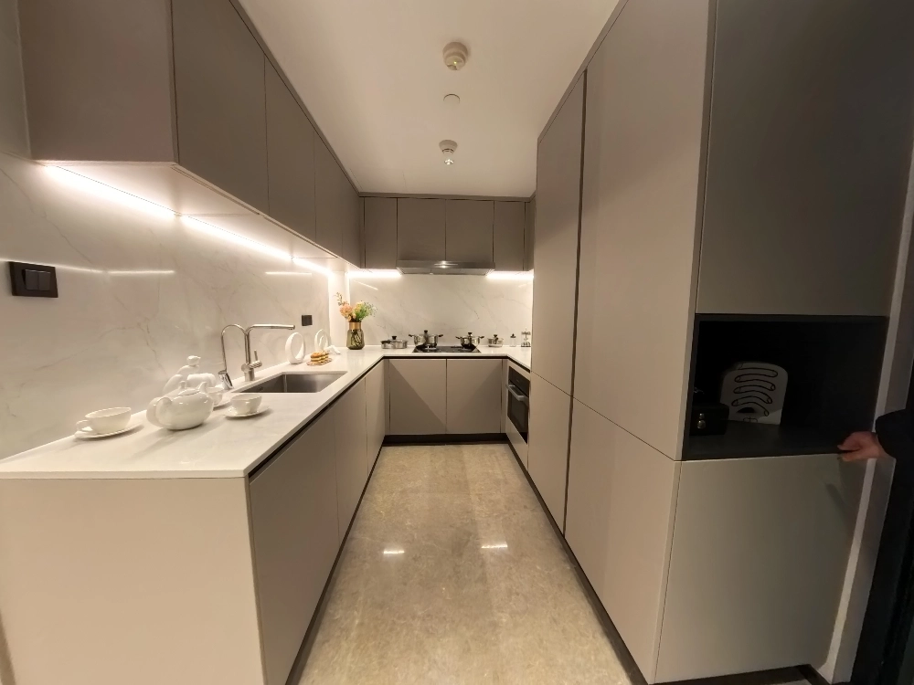 Rm 1306 Lee Garden(3)