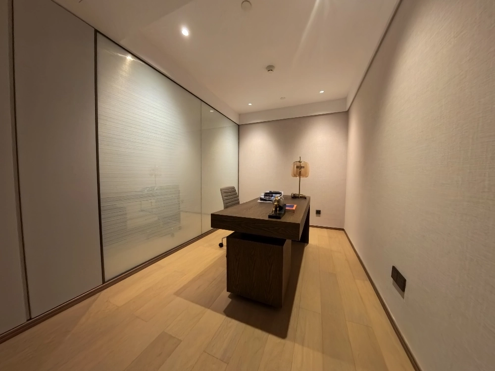 Rm 1306 Lee Garden(7)