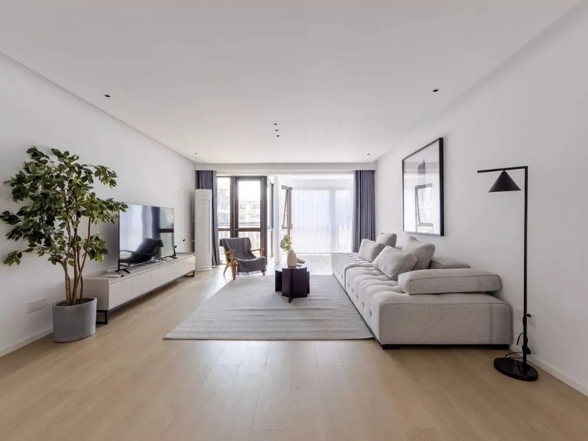 Rm 1403 Unit 3 No 301 Zhu Jiang Di Jing Area D