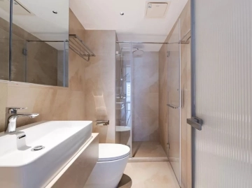 Rm 1403 Unit 3 No 301 Zhu Jiang Di Jing Area D(12)