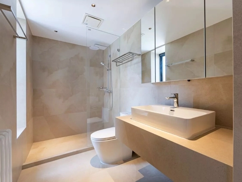 Rm 1403 Unit 3 No 301 Zhu Jiang Di Jing Area D(10)