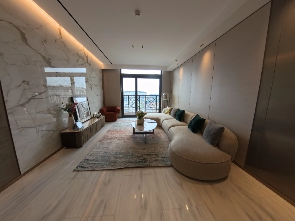 Rm 1417 Lee Garden