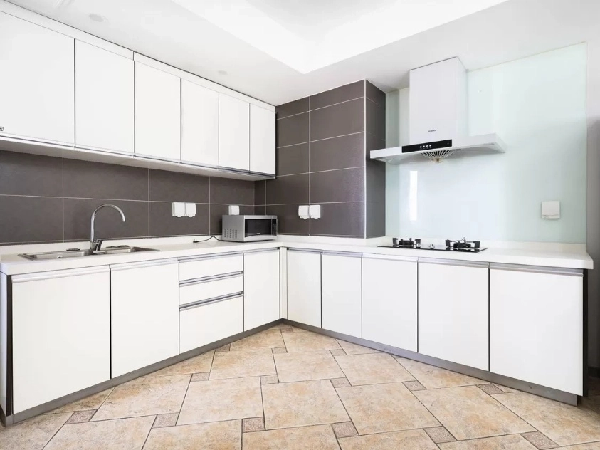 Rm 1501 No 8 China Central Place(5)