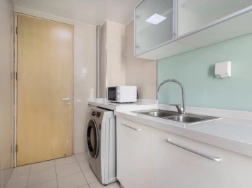 Rm 1602 No 6 China Central Place(6)
