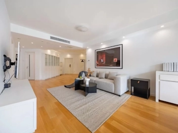 Rm 1607 Unit 1 Bld B Sunshine 100 Int’l Apt(3)