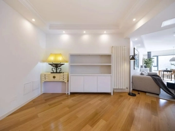 Rm 1607 Unit 1 Bld B Sunshine 100 Int’l Apt(5)