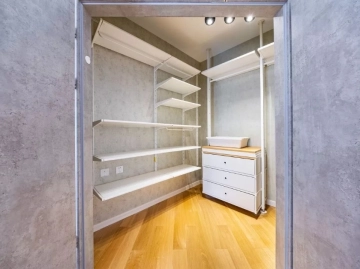 Rm 1607 Unit 1 Bld B Sunshine 100 Int’l Apt(10)