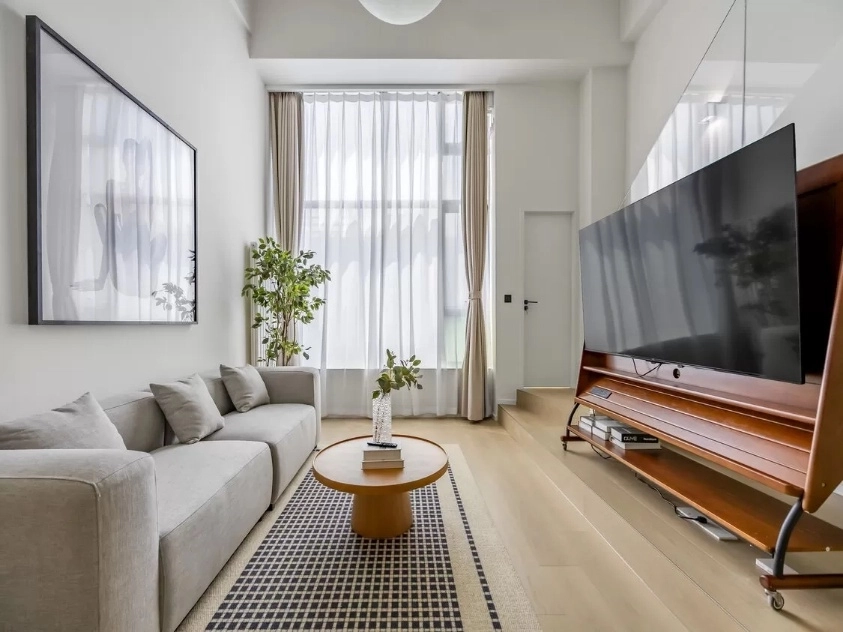 Rm 1625 Bld D Chateau De Luze Apt