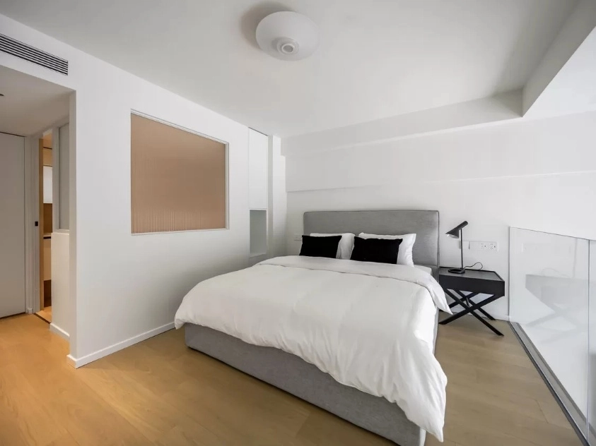 Rm 1625 Bld D Chateau De Luze Apt(11)