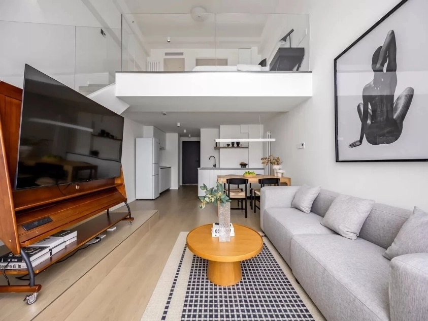 Rm 1625 Bld D Chateau De Luze Apt(3)