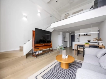 Rm 1625 Bld D Chateau De Luze Apt(5)