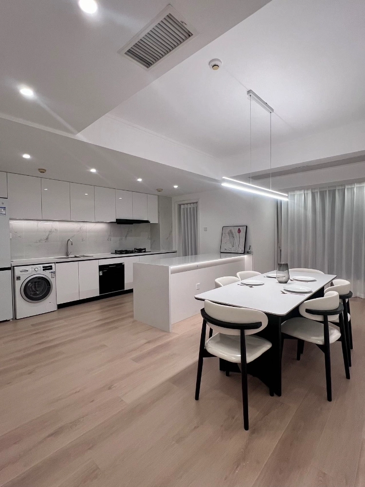 Rm 16A No A Global Trade Mansion(4)