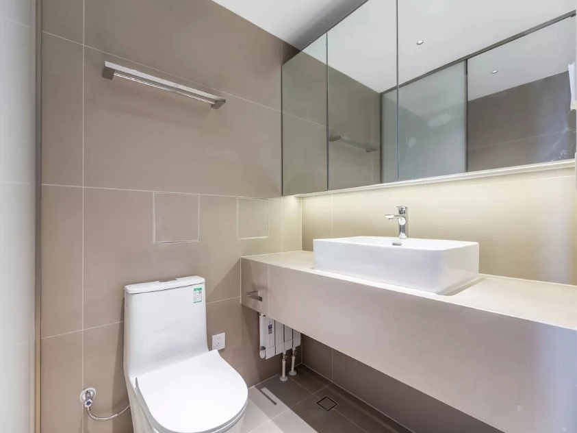 Rm 1701 No 16 Sanlitun SOHO Apt(12)