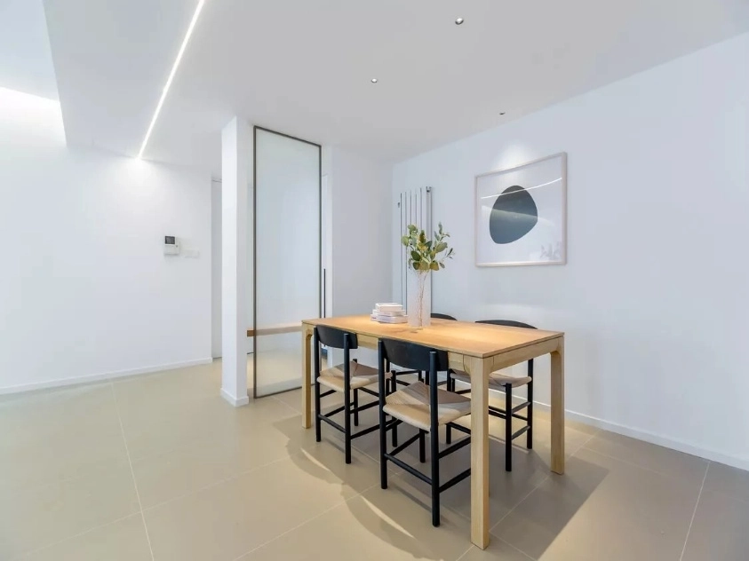 Rm 1701 No 16 Sanlitun SOHO Apt(7)