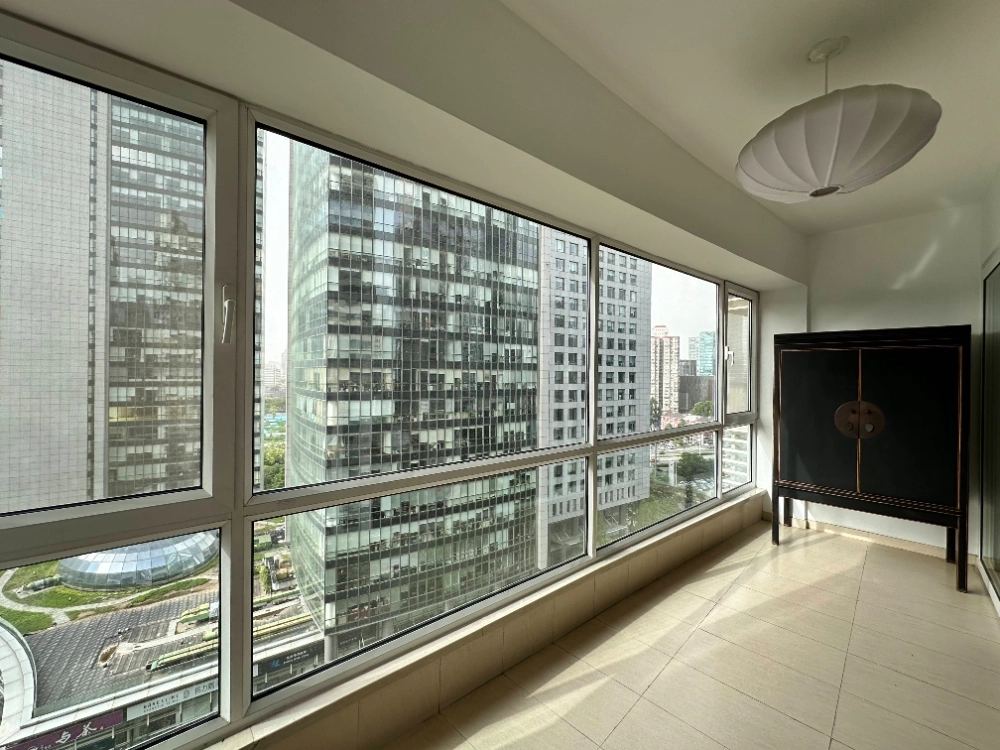 Rm 1701 No 2 Central Park(7)