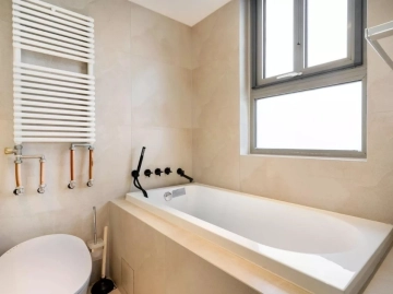 Rm 1701 Unit 7 No 1 Parkfront Mansion(13)