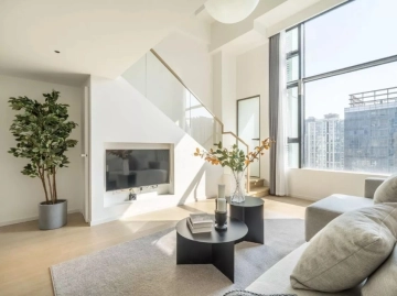 Rm 1722 No D Chateau De Luze Apt