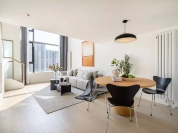 Rm 1722 No D Chateau De Luze Apt(5)