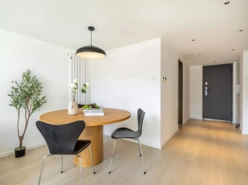 Rm 1722 No D Chateau De Luze Apt(8)