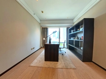 Rm 1801 Embassy House(18)